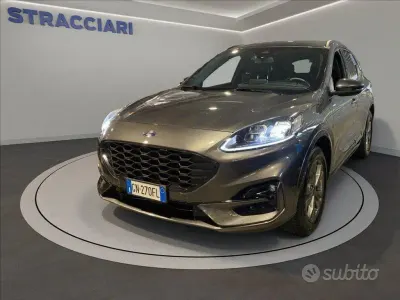 Usata Ford Kuga ST-Line X 225 CV (165 kW) 2023 Grigio SUV