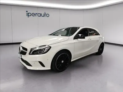 Usata Mercedes A220 184 CV (135 kW) 2016 Bianco Utilitaria