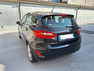 Usata Ford Fiesta ST-Line 86 CV (63 kW) 2018 Nero Utilitaria