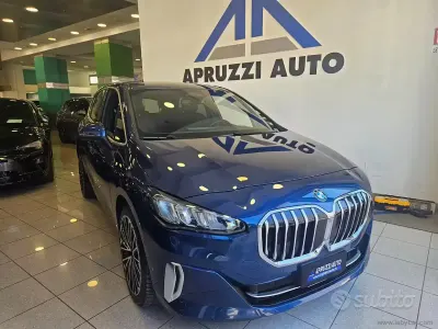 Usata BMW 218 Active Tourer Luxury Line 150 CV (110 kW) 2022 Blu/azzurro Monovolume