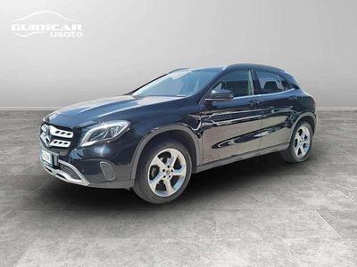 Mercedes GLA200
