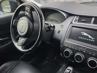 Begagnad Jaguar E-Pace S 200 HK (147 kW) 2019 SUV