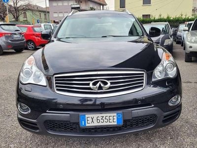 Nero Usata 2014 Infiniti QX50 Premium SUV | 11.900 €