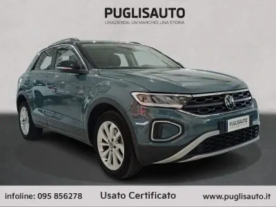 Usata VW T-Roc Style 110 CV (80 kW) 2022 Grigio SUV