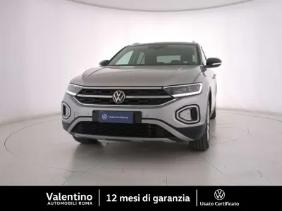 Usata VW T-Roc Style 110 CV (80 kW) 2023 Grigio SUV