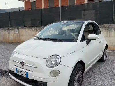 Usata Fiat 500 Lounge 75 CV (55 kW) 2011 Bianco Berlina