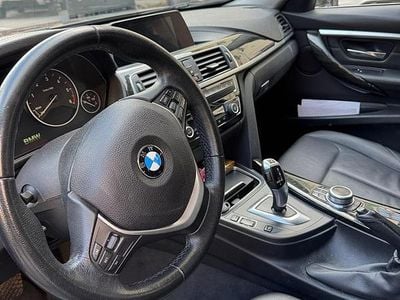 Usata BMW 320 Efficient Dynamics 190 CV (139 kW) 2018 Nero Station wagon