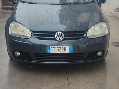 Usata VW Golf IV 114 CV (83 kW) 2005 Blu Berlina