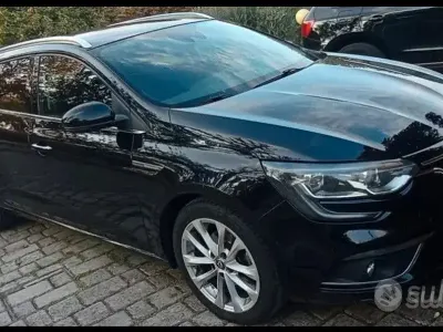 Usata Renault Mégane GrandTour 110 CV (80 kW) 2017 Blu Station wagon