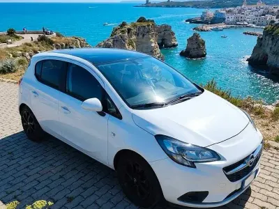 Usata Opel Corsa Edition 75 CV (55 kW) 2018 Bianco Utilitaria