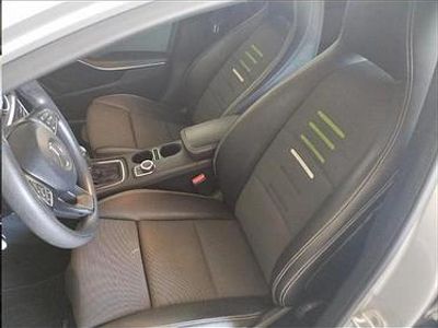 Usata Mercedes A160 90 CV (66 kW) 2016 Grigio Berlina