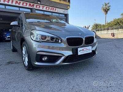 Usata BMW 218 Luxury Line 150 CV (110 kW) 2014 Grigio Station wagon