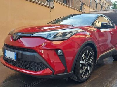 usata Toyota C-HR 2.0 Hybrid Trend