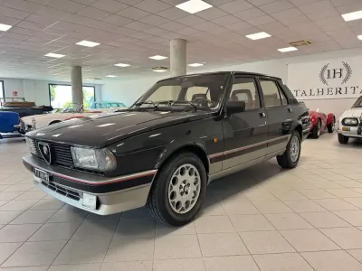 Usata Alfa Romeo Giulietta 170 CV (125 kW) 1984 Nero Berlina