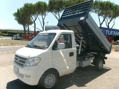 Usata Piaggio Porter 101 CV (74 kW) 2022 Grigio