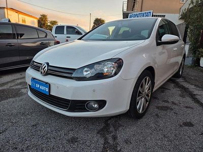 Usata VW Golf VI Highline 104 CV (76 kW) 2011 Bianco Utilitaria