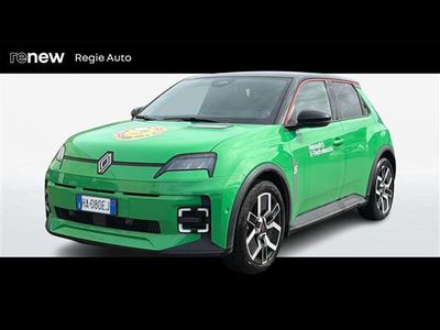 Nuova Renault 5 E-Tech Komfort 2025 Verde chiaro