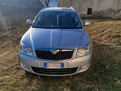 Usata Skoda Octavia 102 CV (75 kW) 2010 Grigio Station wagon