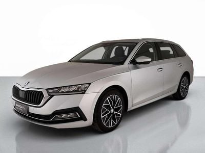 Usata Skoda Octavia G-TEC Style 131 CV (96 kW) 2023 Argento brillante metallizzato Station wagon