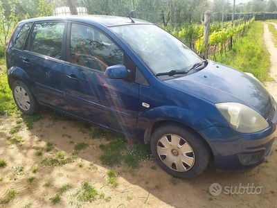 Usata Ford Fiesta 68 CV (50 kW) 2007 Blu Utilitaria