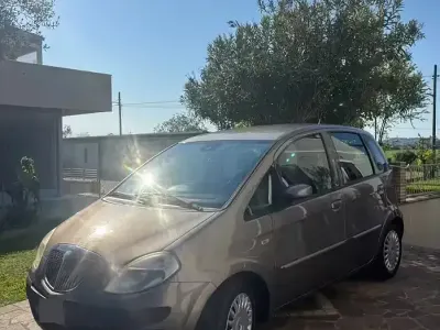 Gebraucht Lancia Musa 90 PS (66 kW) 2006 Van / Kleinbus