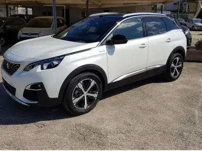 Usata Peugeot 3008 GT-line 120 CV (88 kW) 2017 SUV