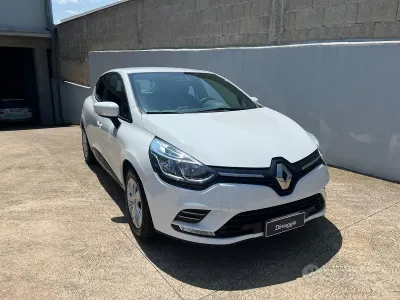 Usata Renault Clio V 75 CV (55 kW) 2020 Bianco Berlina