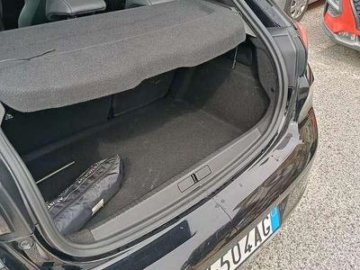 Usata Peugeot 208 GT 101 CV (74 kW) 2024 Utilitaria