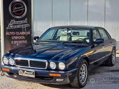 Occasion Jaguar XJ6 241 ch (177 kW) 1995 Bleue Berline