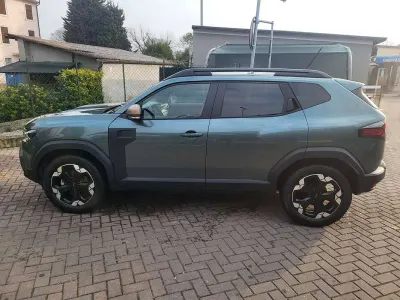 Usata Dacia Duster Extreme 94 CV (69 kW) 2024 Verde SUV