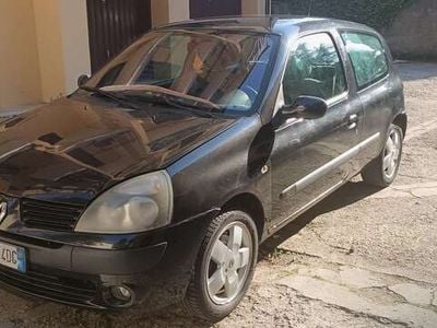 Renault Clio II