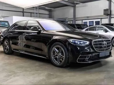 Usata Mercedes S450 Premium 381 CV (280 kW) 2025 Nero Berlina