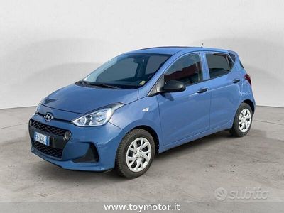 Usata Hyundai i10 Classic 67 CV (49 kW) 2017 Blu Utilitaria