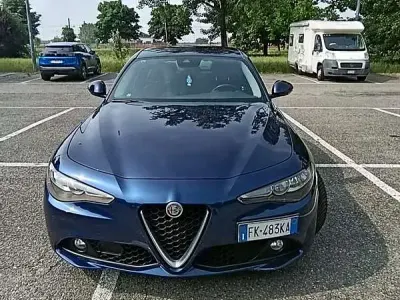 Usata Alfa Romeo Giulia Super 150 CV (110 kW) 2017 Berlina
