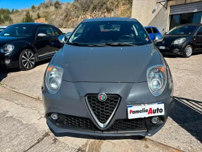 Gebraucht Alfa Romeo MiTo 95 PS (69 kW) 2017 Grau Kleinwagen