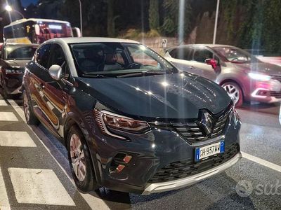 Usata Renault Captur 91 CV (66 kW) 2022 SUV
