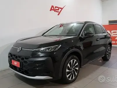 Nuova VW T-Roc Life 116 CV (85 kW) 2026 Nero SUV