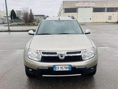 Usata Dacia Duster Lauréate 105 CV (77 kW) 2012 Grigio SUV