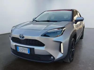 Usata Toyota Yaris Cross Trend 116 CV (85 kW) 2022 Argento SUV