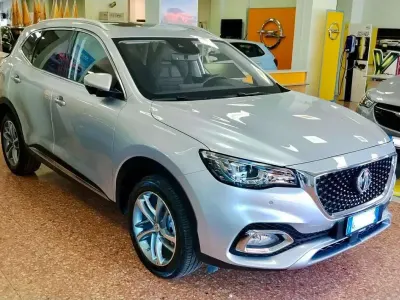 Usata MG EHS Exclusive 162 CV (119 kW) 2022 Argento SUV