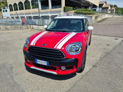 Usata Mini Cooper D Countryman Hype 150 CV (110 kW) 2018 Rosso SUV
