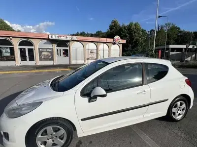 Usata Peugeot 207 68 CV (50 kW) 2007 Berlina