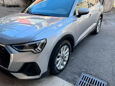 Usata Audi Q3 Sportback 150 CV (110 kW) 2024 Grigio SUV
