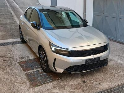 Usata Opel Corsa 101 CV (74 kW) 2025 Grigio Utilitaria