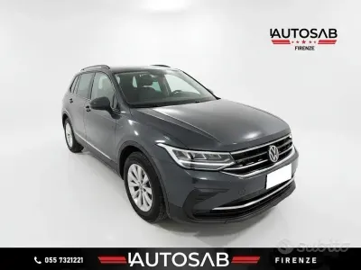 Usata VW Tiguan Life 150 CV (110 kW) 2021 Grigio scuro SUV