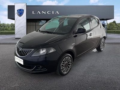 Usata Lancia Ypsilon Gold 70 CV (51 kW) 2023 Nero Utilitaria