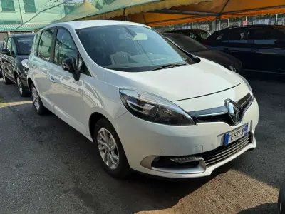 Usata Renault Scénic IV LIMITED 116 CV (85 kW) 2016 Bianco Monovolume