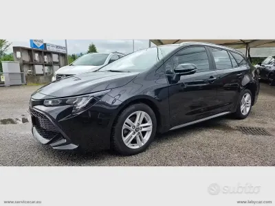 Usata Toyota Corolla Business Edition 98 CV (72 kW) 2022 Nero Station wagon