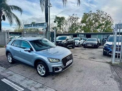 Usata Audi Q2 116 CV (85 kW) 2018 Grigio SUV