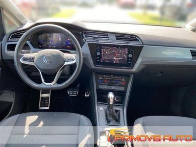 Usata VW Touran Active 150 CV (110 kW) 2022 Grigio Monovolume